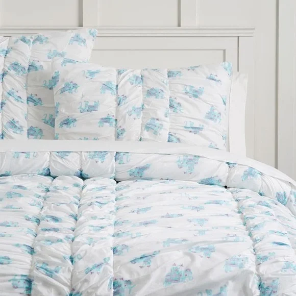 Pottery barn Lilly Pulitzer Elephant Bazaar Quilt