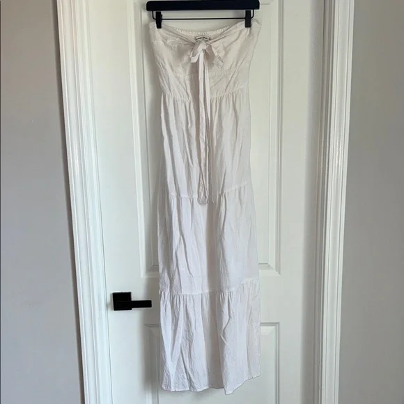 Abercrombie & Fitch Strapless White Dress with Bow Size Small Tall