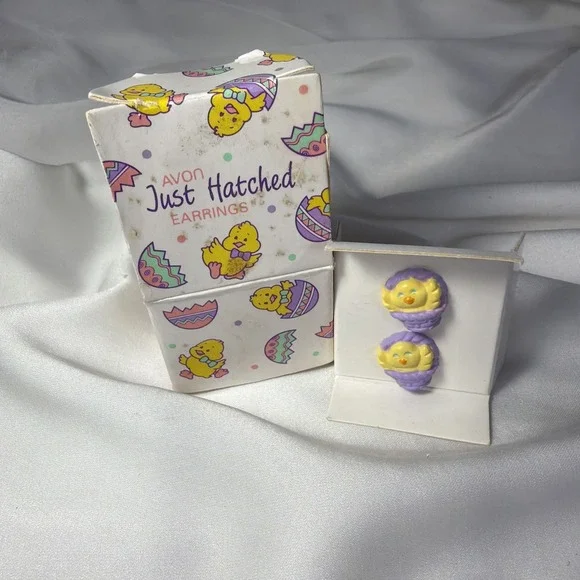 VTG 1990 Avon Just Hatched Earrings New In Original Box Charming Chicks Easter‎