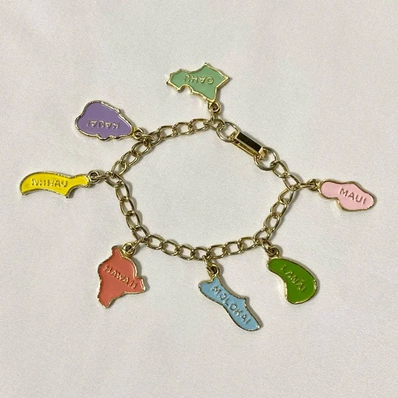 ⭐️ Vintage Islands Of Hawaii Little Girls Charm Bracelet