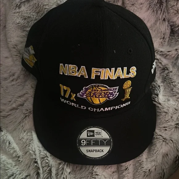 New Era Black and Gold Party Hat