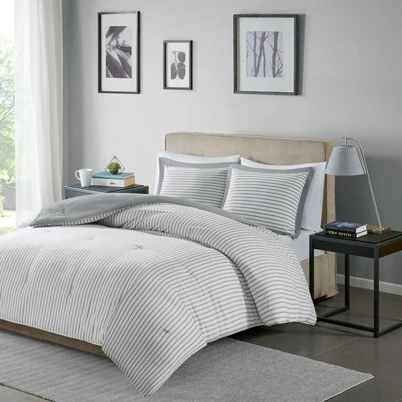 ⚡️New Madison Park Hayden Reversible Yarn Dyed Down Alt Comforter Set Full/Queen