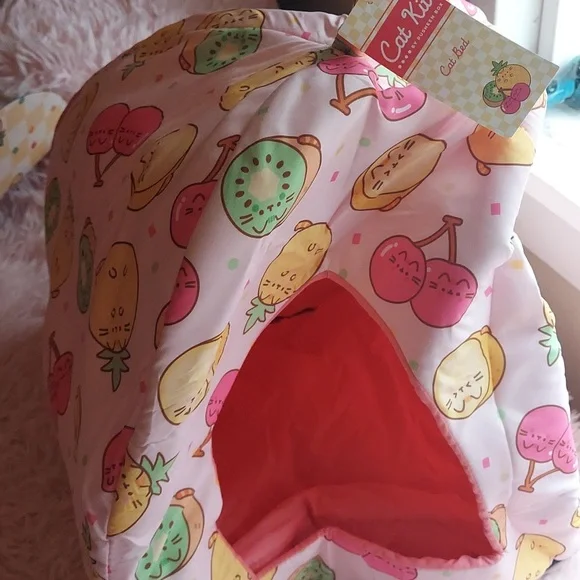 Pusheen cat bed
