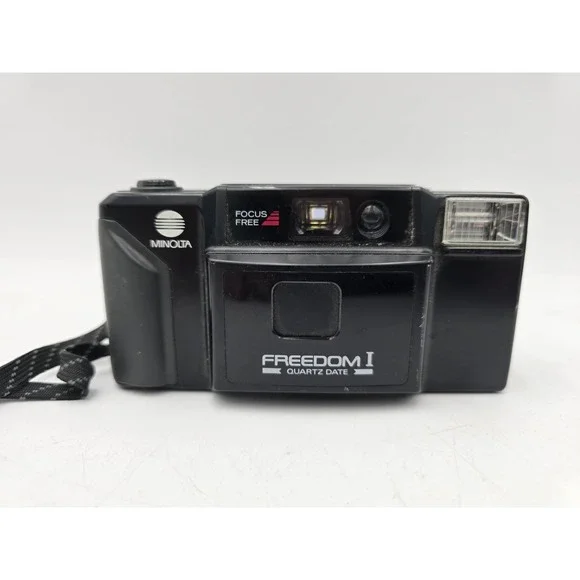 Vintage Minolta Freedom I 35MM Film Compact Camera Quartz date works