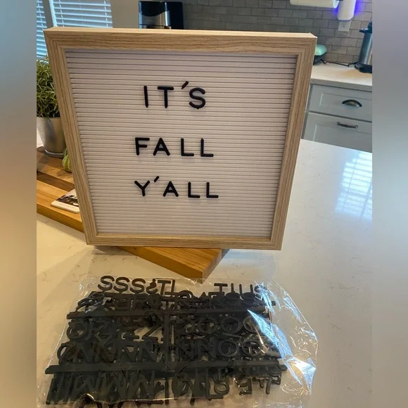 Target 12 x 12 Message Reader Board and Lettersu