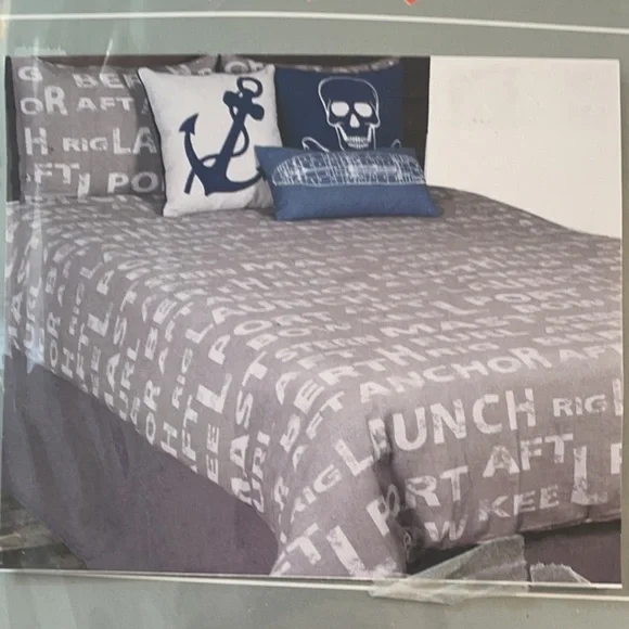 NWT RizKidz full size comforter set w/ shams gray