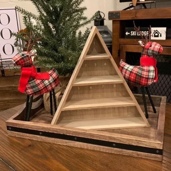 Target bullseye wooded tree countdown shelf tiered tray Christmas NWT