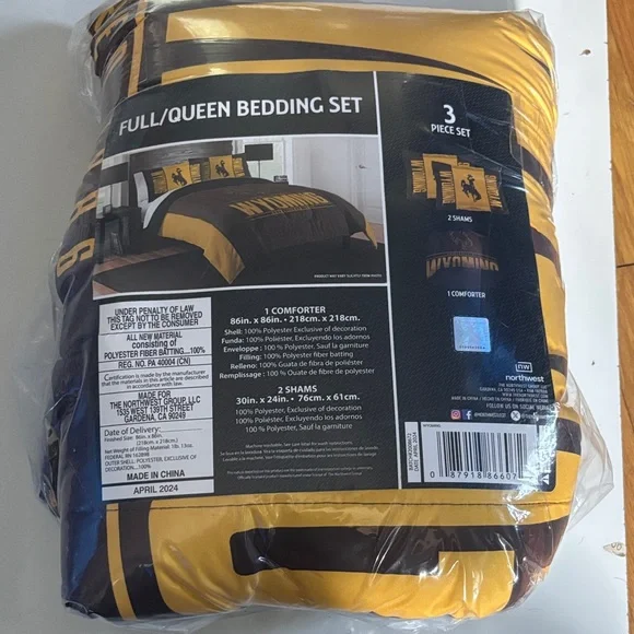Wyoming Cowboys Modern Take comforter Set‎ full/Queen Size