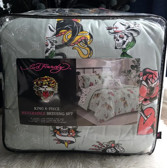 Ed Hardy King reversible 8piece Bedding set new