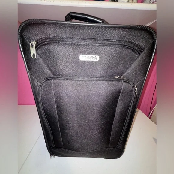 American Tourister Black Travel Bag