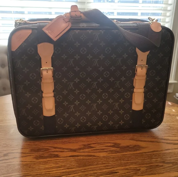 Louis Vuitton Monogram Satellite 53 Suitcase Luggage With Strap/Accessor…