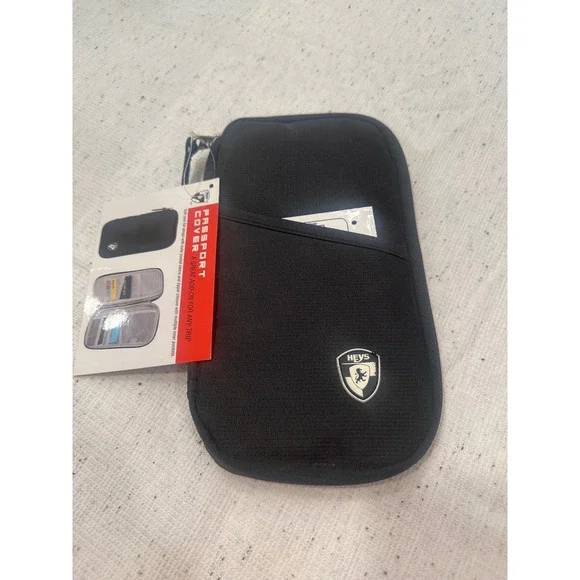 HEYS Black Passport Cover Organizer Travel Pouch Case Holder NWT bag