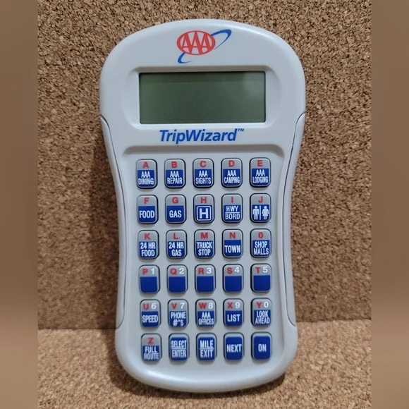 AAA TRIP WIZARD TRAVEL COMPUTER LOCATES RESTAURANTS, LODGING, GAS NO CASE.