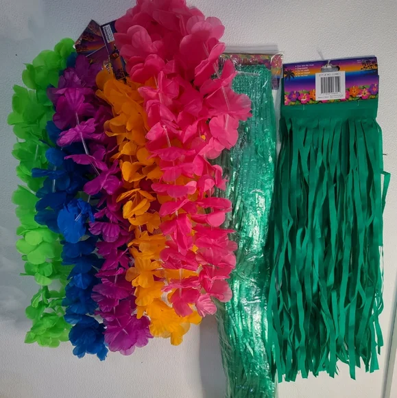 Luau Party Kit! Hula Skirts & Flower Necklaces!