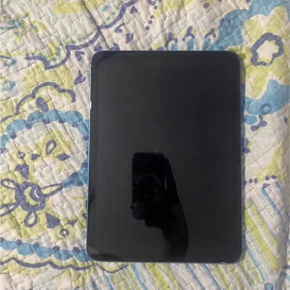 Apple Black Tablet Minimalist Design