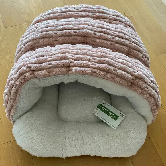 CAT BED CAVE