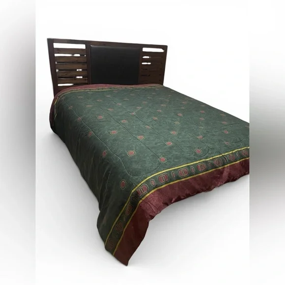 Vintage 90’s Burgundy and Hunter Green King Size Comforter Retro Nostalgic Y2K