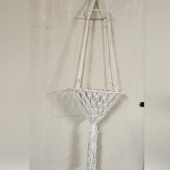 NEW! Macramé Ceiling Mounted Cat Bed for Average Size Cats!