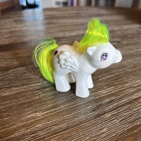 My Little Pony G1 Baby Surprise Pegasus Hasbro 1983‎ Vintage Wings Neon Hair MLP