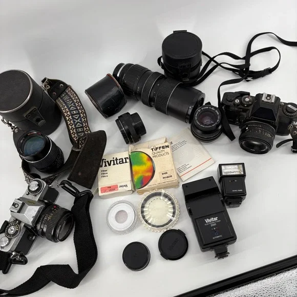 Vintage Minolta XD 11 Sears KSX 35mm Camera Lot Untested‎ Vivitar Lens Flash Kit