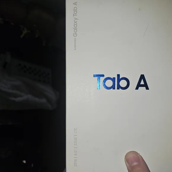 Samsung Galaxy Tab A - Black. 2018/8.0/32GB/LTE