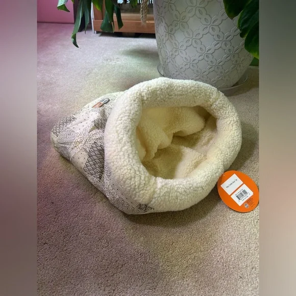 Cat Crinkle Sack