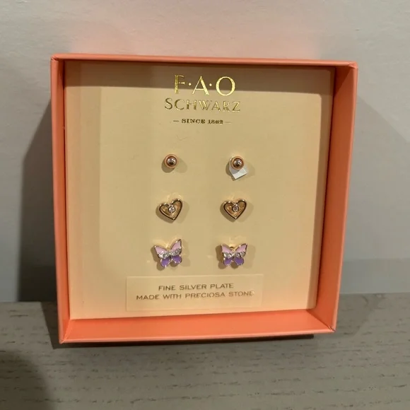 FAO Schwartz boxed earrings set butterflies New