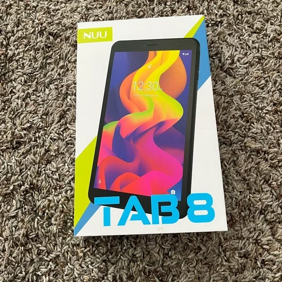 NUU tab 8