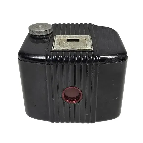 KODAK BABY BROWNIE VINTAGE CAMERA – BAKELITE – ART DECO – V127 – FUNCTIONAL