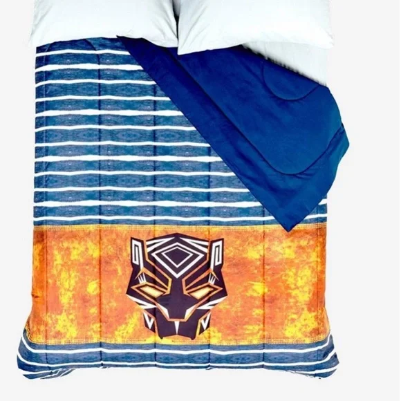 Marvel Black Panther Logo &‎ Stripes Full/Queen Comforter Hot Topic MCU
