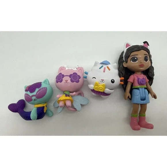 Gabby’s Dollhouse Figures Lot Of 4