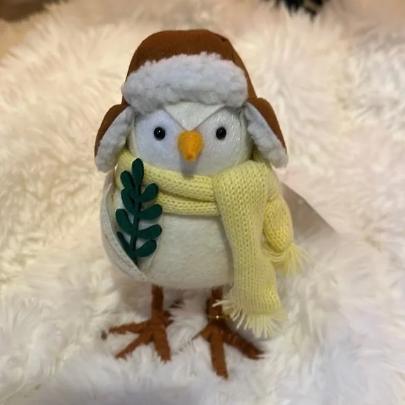 New 2023 Chip, Target Birds, Holiday, WonderShop, Featherly Friends