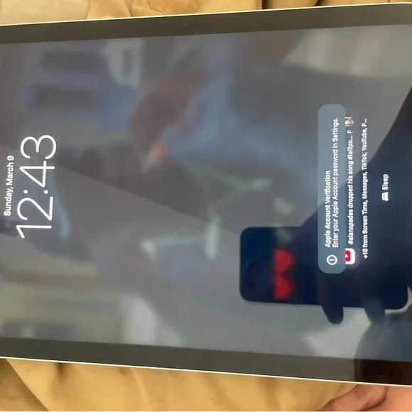 Apple iPad - Black brand new