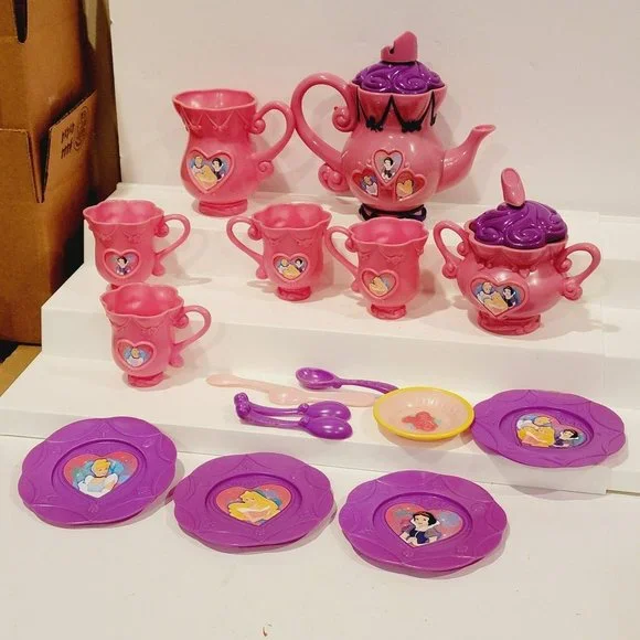 DISNEY PRINCESS TEA SET CINDERELLA SNOW WHITE SLEEPING BEAUTY Sounds don't work