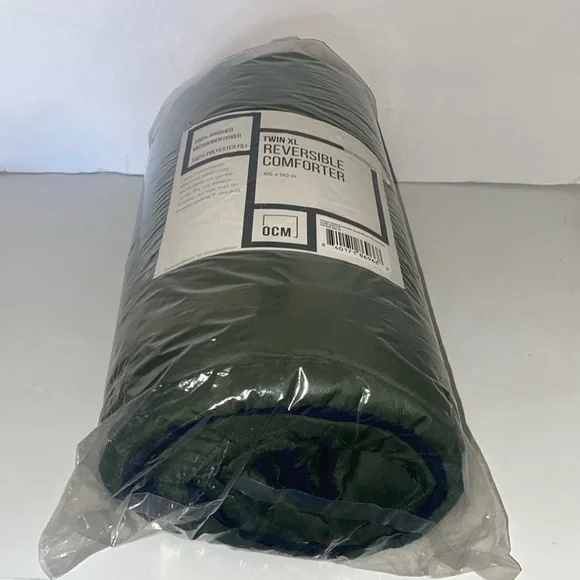 OCM Twin XL Reversible Comforter 66