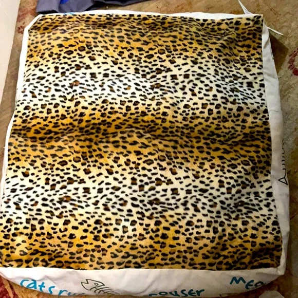 New Cat bed Design Legacy