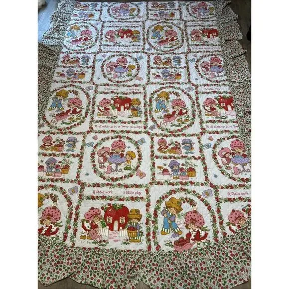 Vintage Strawberry Shortcake & Friends Quilt Comforter Coverlet Full Ruffles EC