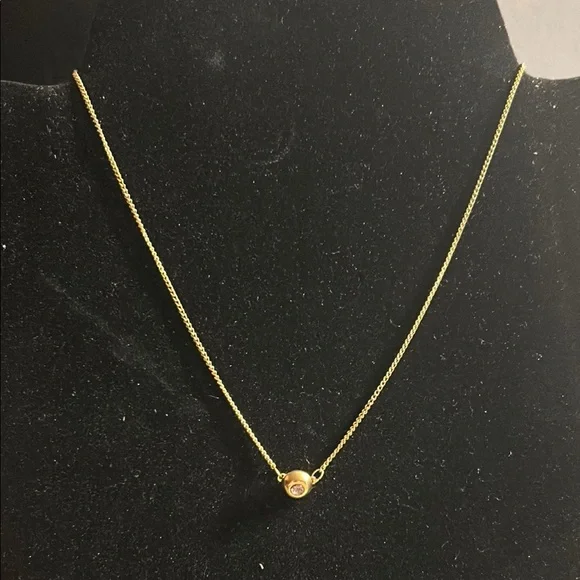 Elegant Gold Necklace with no Notes‎ or anything