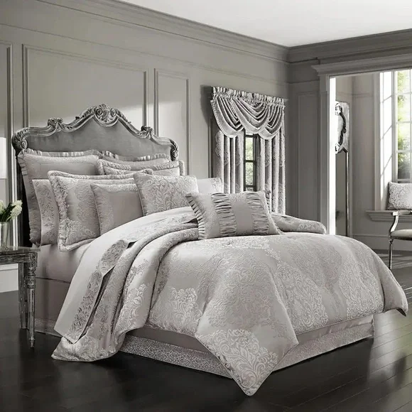 J. Queen New York La Scala Silver Comforter Set Sz CAL King NEW