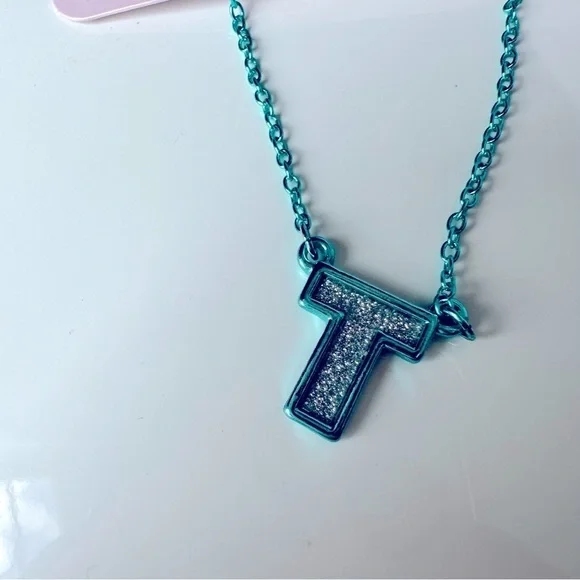 T Pedant Necklace
