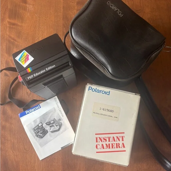 Polaroid 600 Series Rare PEP Educator Edition Camera - Black