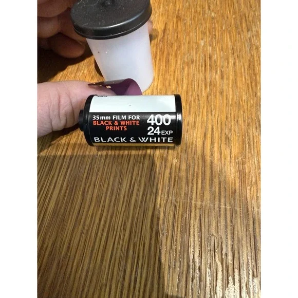 Vintage DXN Kodak BWC Black White 35mm Film 400 ISO 24 Exp C-41 Expired