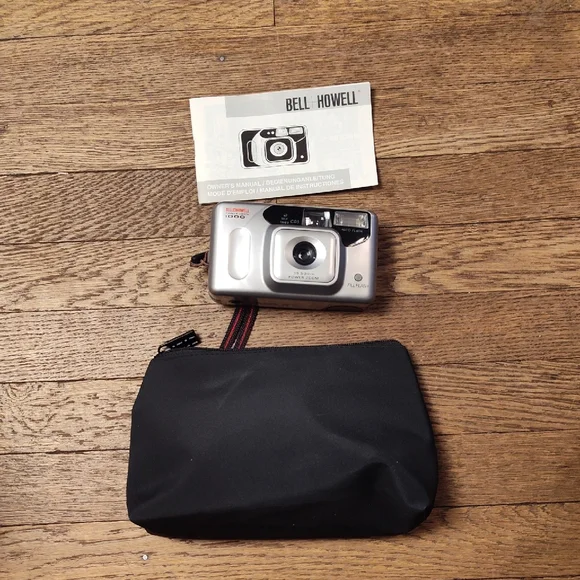 Bell & Howell Power Zoom 1000 35.50 Mm Power Zoom Full Flash Self Timer