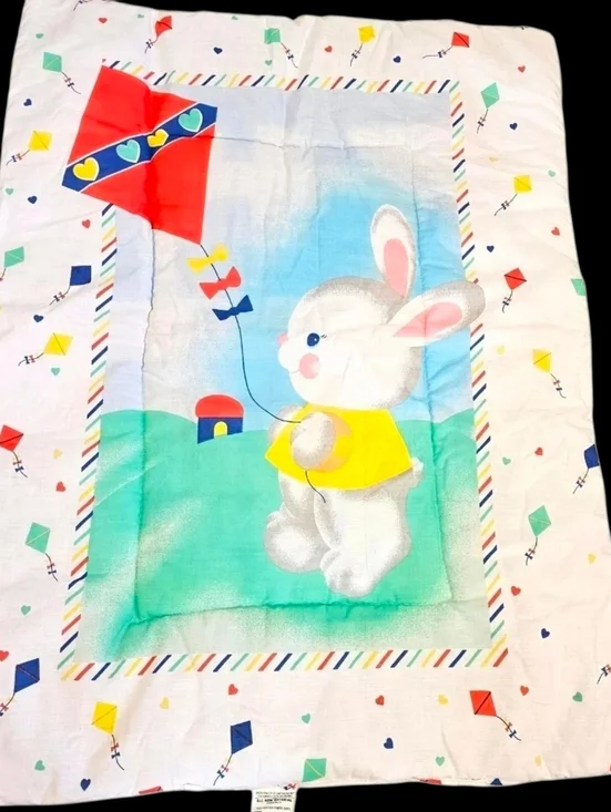 90s Crib Comforter Bunny Rabbit Flying Kit‎ Hearts Primary Colors Quilted