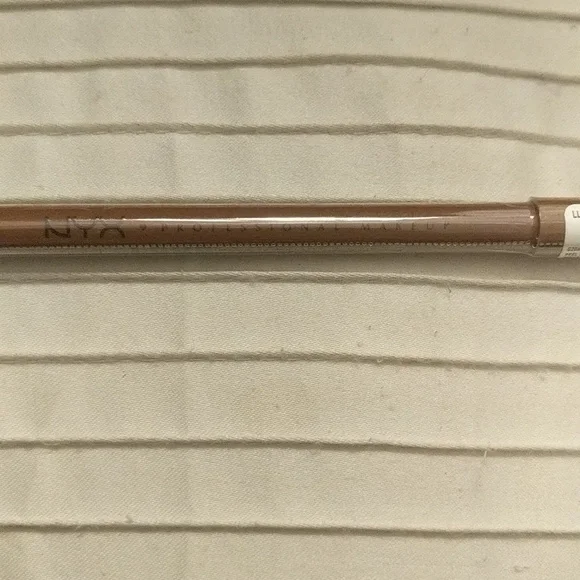 NWT Lip Liner