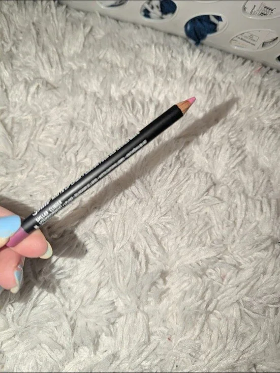 New Nyx suede Lip liner SMLL60 clinger
