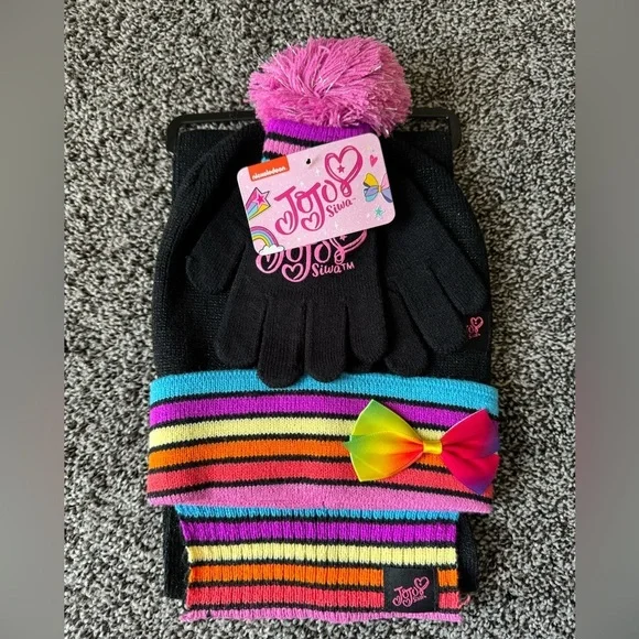 JoJo Siwa scarf,hat,glove set, NEW