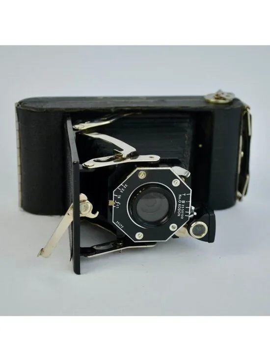 Kodak Junior Six-20 Black Folding Camera Vintage UNTESTED 1930s