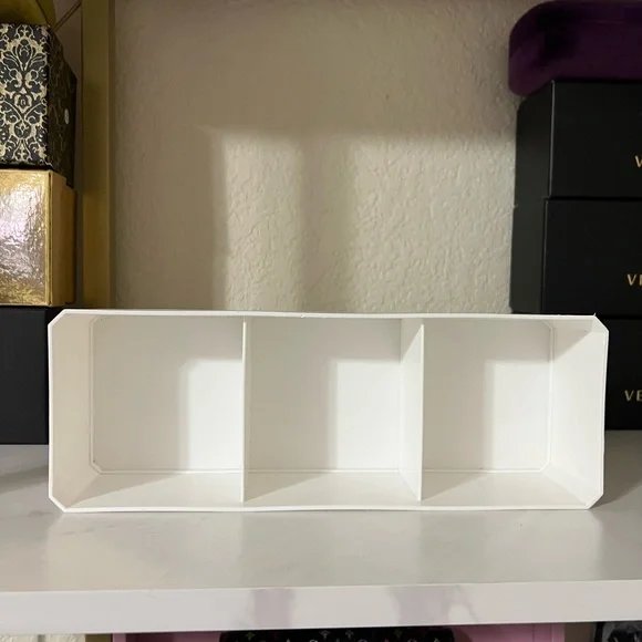 White Rectangular Organizer