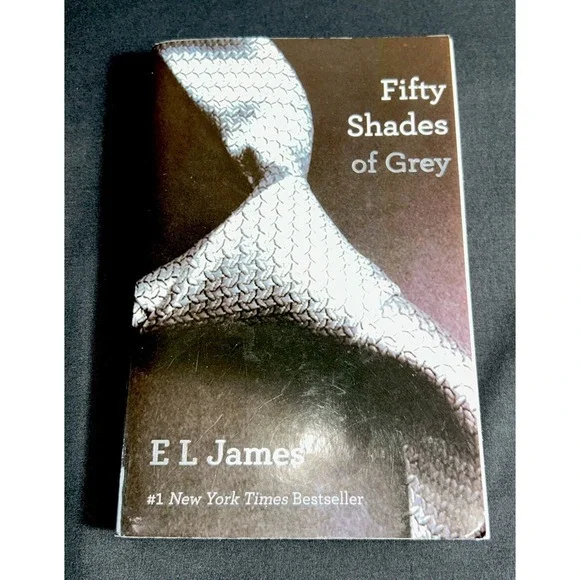 Fifty Shades of Grey :‎ Book One of the Fifty Shades Trilogy by E. L. James...